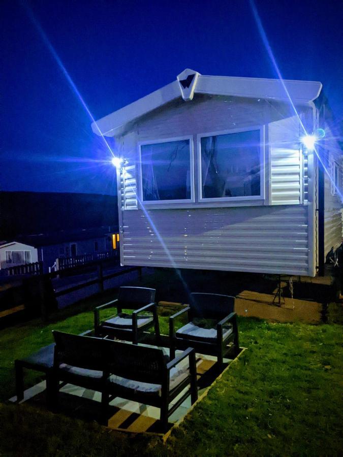 4 Berth Couples And Family Caravan In Beautiful Newquay Bay Resort Экстерьер фото